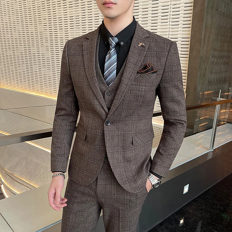 New Explosive Single-breasted Business + Wedding + Best Man Suit British Style Three-piece Individual Comfortable Male Clothing