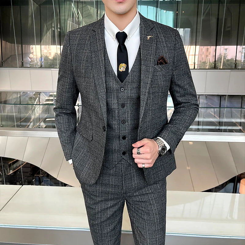 New Explosive Single-breasted Business + Wedding + Best Man Suit British Style Three-piece Individual Comfortable Male Clothing