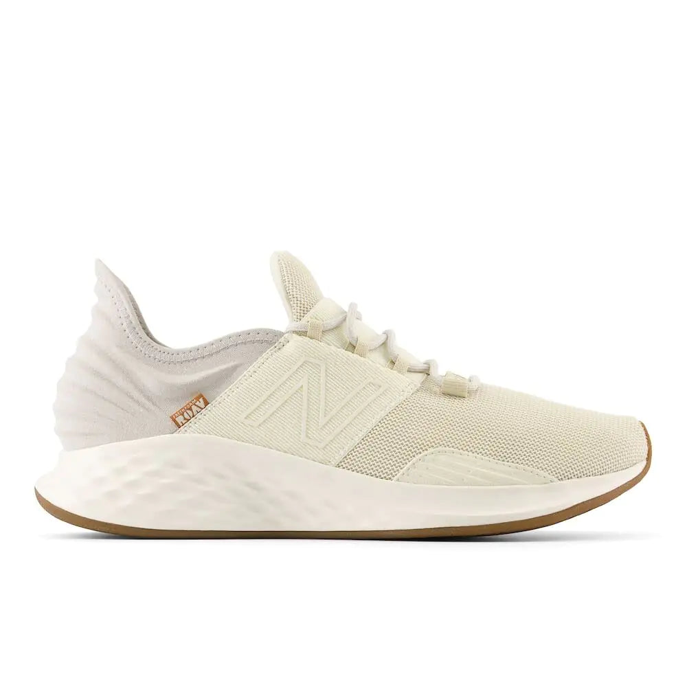 New Balance Mens Fresh Foam Roav V1 7.5 Angora/Gum